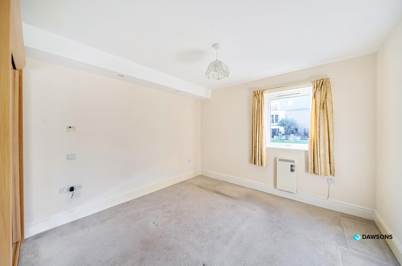 Willow Court, Clyne Common, Swansea, SA3 3JB